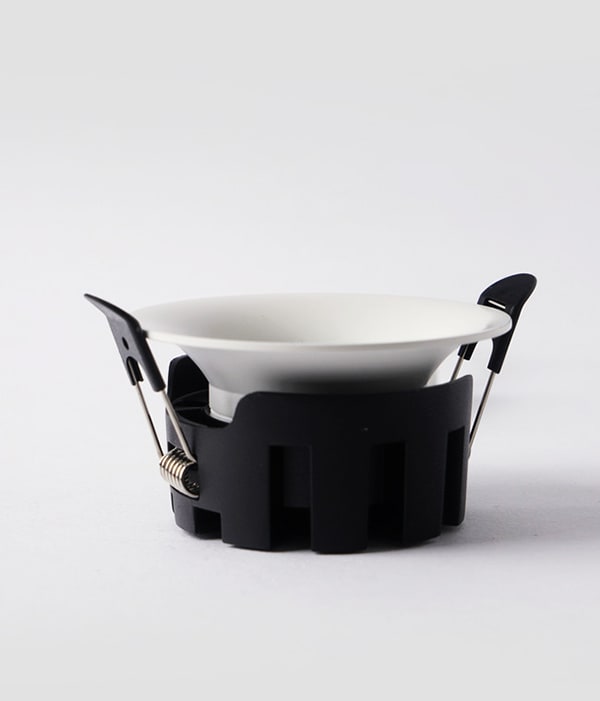 피누아 COB 슬림 매입등 타공 75mm 3인치 10W