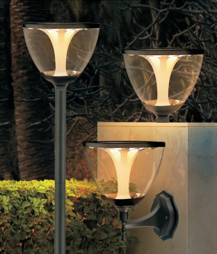 로엠 LED 태양광 문주등 / 벽등 / 정원등 팩등  3색 변환 태양열 야외 조명